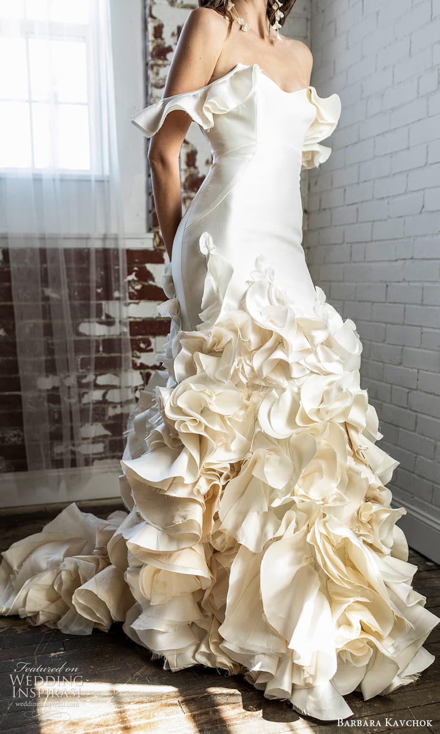 barbara kavchok 2022 nouveau bridal off shoulder flutter sleeve sweetheart neckline clean minimalist a line wedding dress ruffle skirt (12) zv barbara kavchok 2022 nouveau bridal off shoulder flutter sleeve sweetheart neckline clean minimalist a line wedding dress ruffle skirt (12) zv