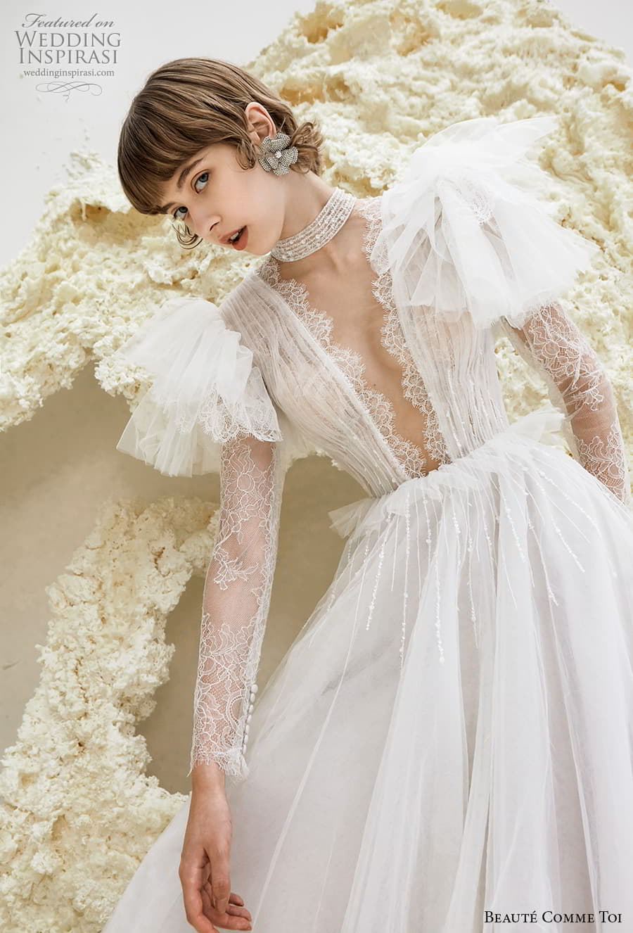 beaute comme toi spring 2022 bridal sheer long flutter sleeve plunging v neckline ruched lace bodice a line ball gown wedding dress chapel train (reese) zv