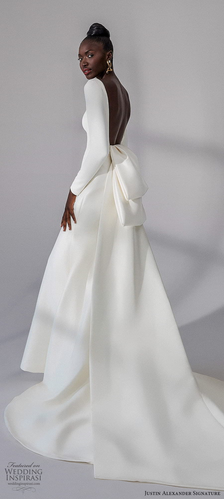 justin alexander signature fall 2021 bridal long sleeves bateau neckline clean minimalist sheath wedding dress (15) bv justin alexander signature fall 2021 bridal long sleeves bateau neckline clean minimalist sheath wedding dress (15) bv