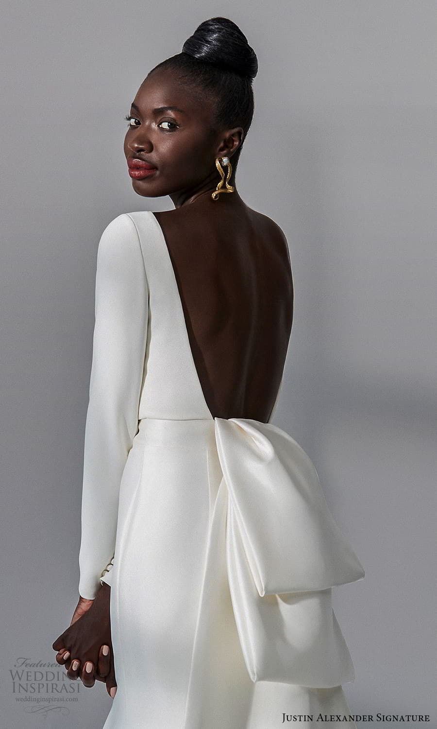 justin alexander signature fall 2021 bridal long sleeves bateau neckline clean minimalist sheath wedding dress (15) zbv justin alexander signature fall 2021 bridal long sleeves bateau neckline clean minimalist sheath wedding dress (15) zbv