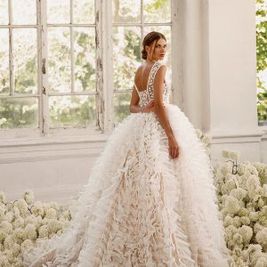 Melrose sleeveless discount evening gown