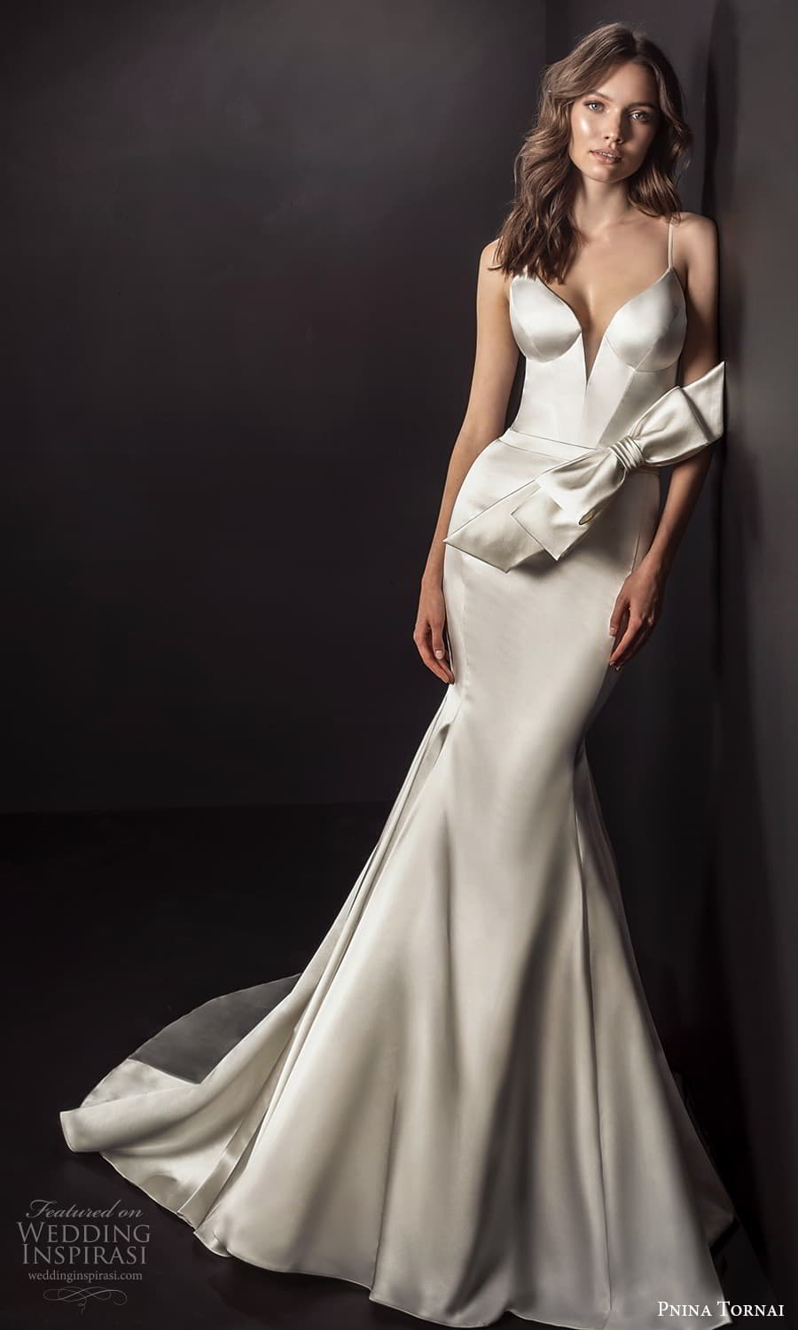 pnina tornai 2021 bridal sleeveles straps plunging v neckline clean minimalist bow waist sheath wedding dress chapel train (5) mv