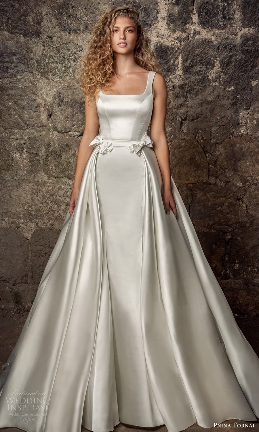 pnina tornai 2021 bridal sleeveless straps square neckline clean minimalist fit flare mermaid wedding dress chapel train a line overskirt (12) mv