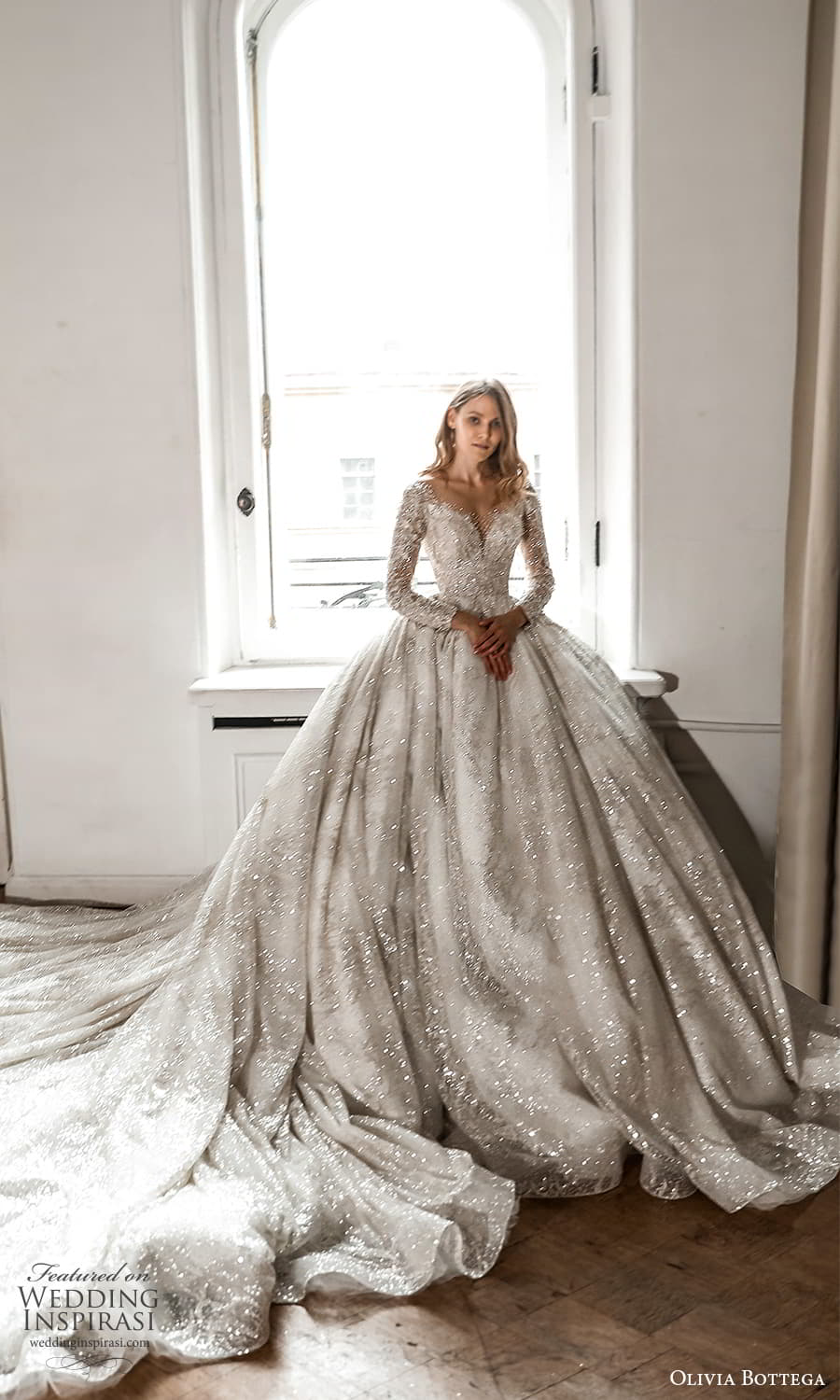 olivia bottega 2022 capsule bridal long sleeve off shoulder fully embellished a line ball gown wedding dress cathedral train (4) fv