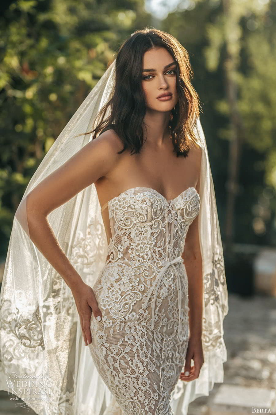 berta fall 2022 bridal strapless sweetheart neckline fully embellished lace mermaid wedding dress chapel train veil (2) zv berta fall 2022 bridal strapless sweetheart neckline fully embellished lace mermaid wedding dress chapel train veil (2) zv