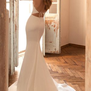 eva lendel 2022 bridal sleeveless spaghetti strap square neckline siimple minmalist elegant sheath wedding dress strap back medium train (solar) bv