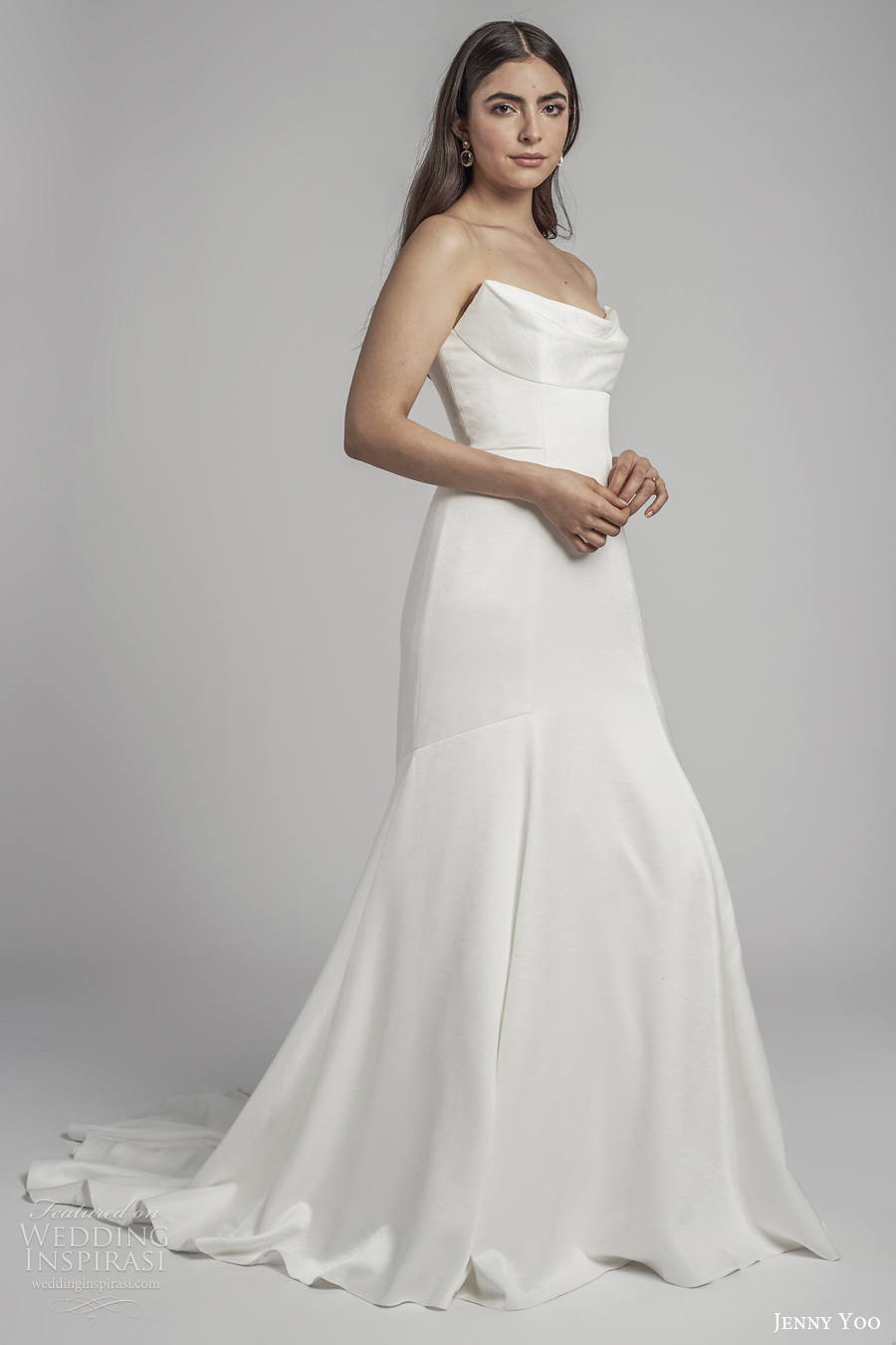 jenny by jenny yoo spring 2022 bridal strapless semi v neck simple minimalist drop waist a line wedding dress mid back short train (7) sdv