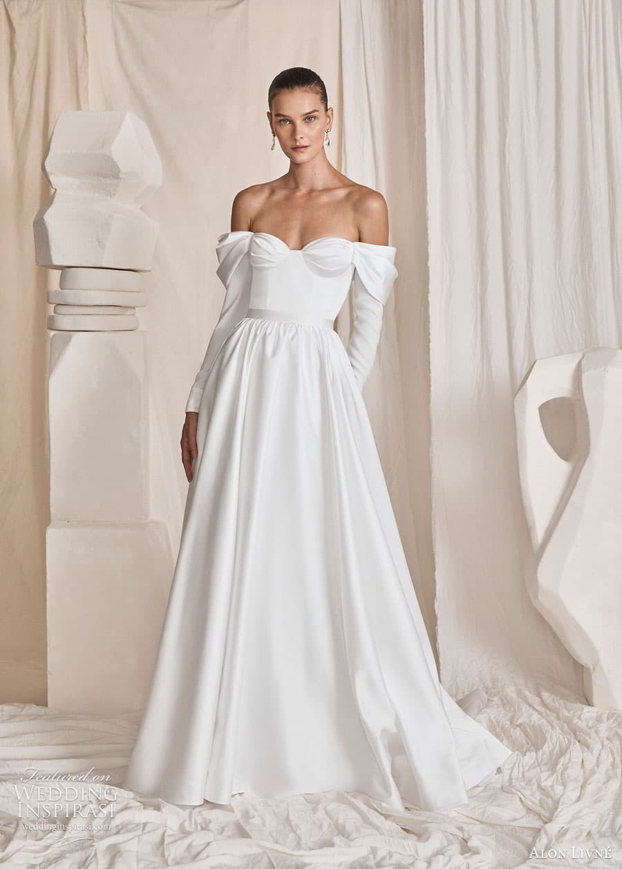 alon livne 2022 bridal off shoulder long sleeve sweetheart neckline clean minimalist sheath a line overskirt wedding dress chapel train (1) mv