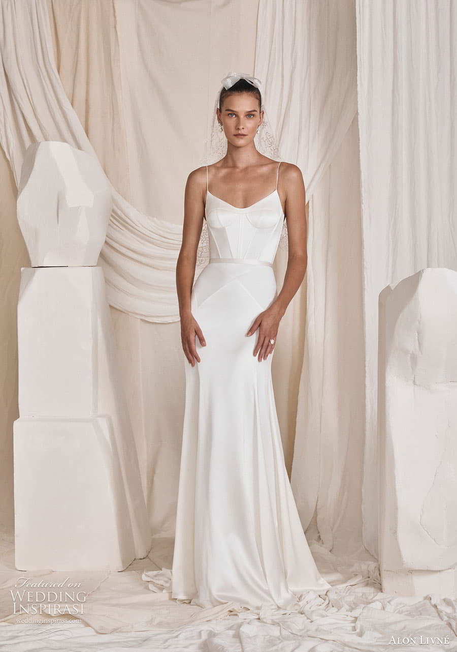 alon livne 2022 bridal sleeveless strap v neckline clean minimalist sheat wedding dress chapel train (8) mv