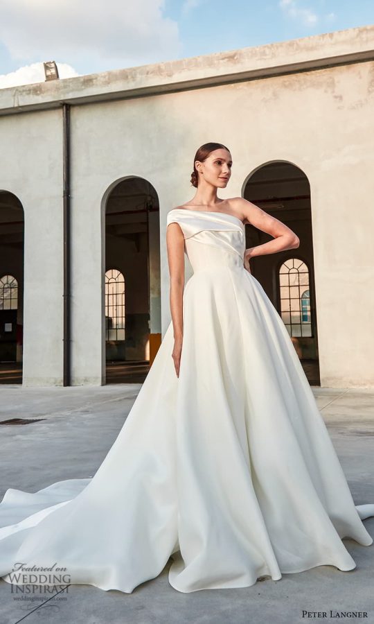 Peter Langner Spring 2022 Wedding Dresses | Wedding Inspirasi