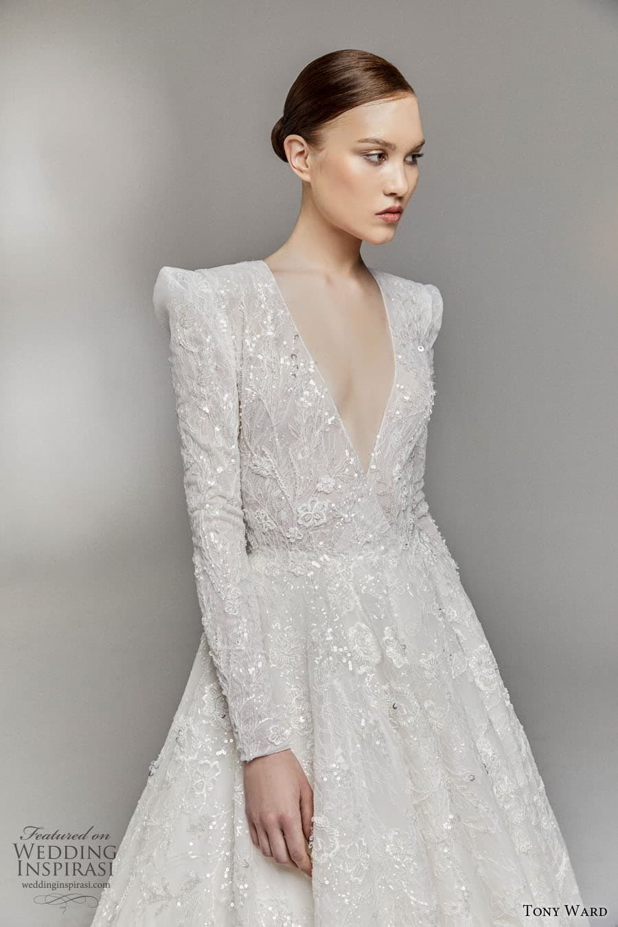 tony ward spring 2023 bridal long puff sleeve v neckline fully embellished a line ball gown wedding dress chapel train (6) zv