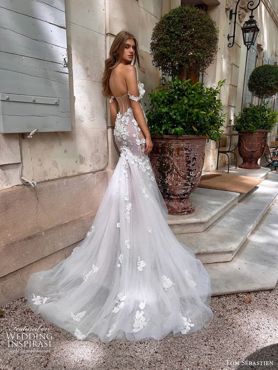 tom sebastien spring 2023 bridal long puff sleeve strapless sweetheart lace fit flare sheath mermaid wedding dress chapel train emilié 4