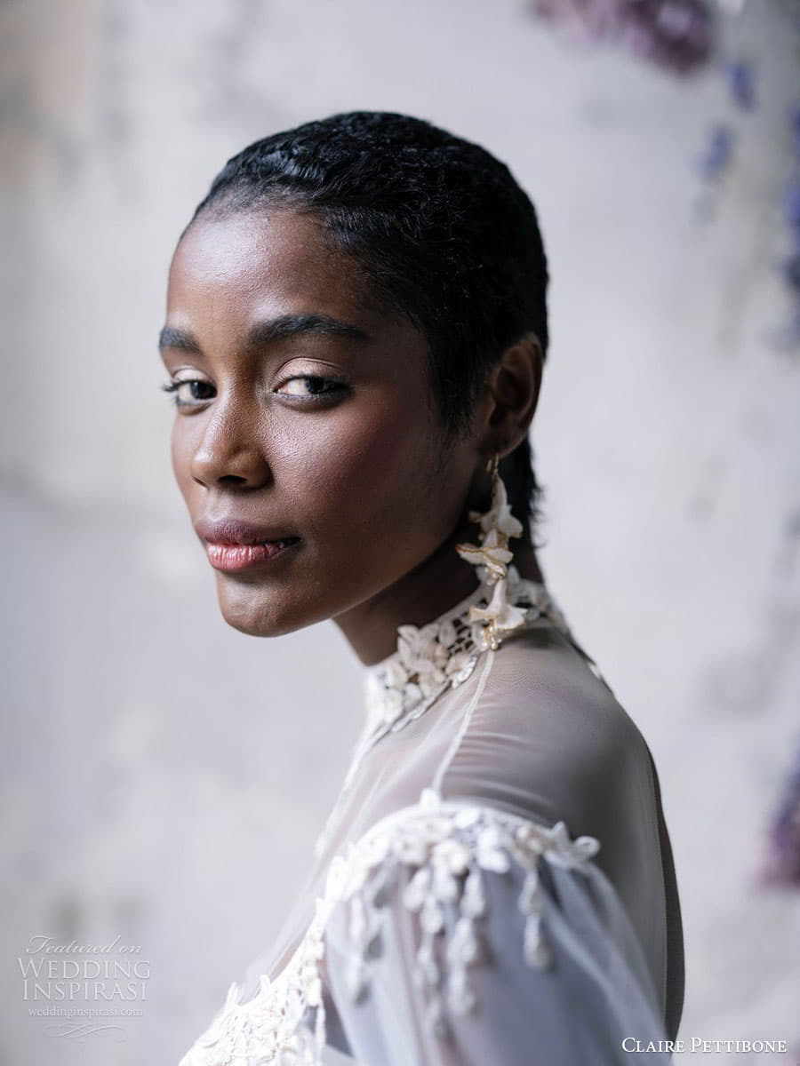 claire pettibone 2023 couture bridal sleeveless puff sleeve v sweetheart neckline a line ball gown wedding dress chapel train 072 riviere claire pettibone 2023 couture bridal sleeveless puff sleeve v sweetheart neckline a line ball gown wedding dress chapel train 072 riviere