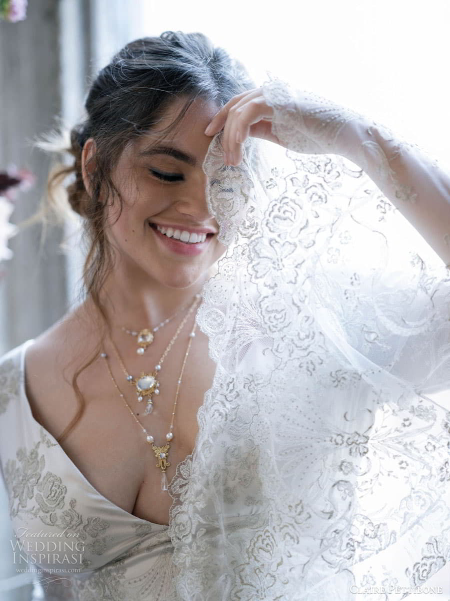 claire pettibone 2023 couture bridal sleeveless puff sleeve v sweetheart neckline a line ball gown wedding dress chapel train 138 filigree claire pettibone 2023 couture bridal sleeveless puff sleeve v sweetheart neckline a line ball gown wedding dress chapel train 138 filigree