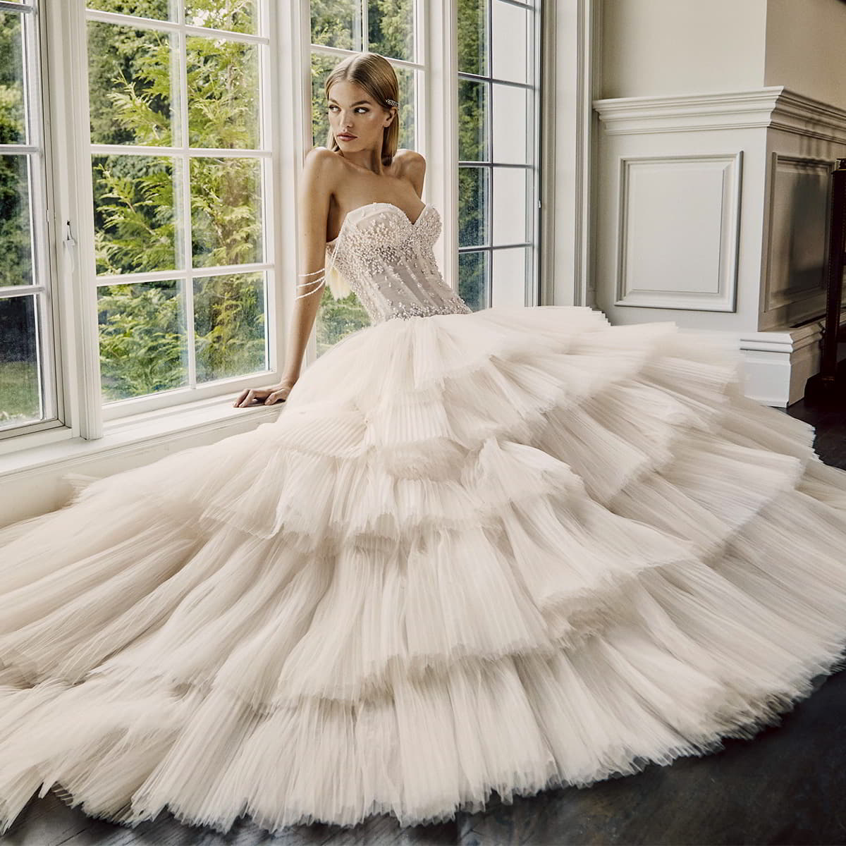 WONA Concept 2022 Wedding Dresses — “Love in the City” Bridal Collection, Wedding Inspirasi