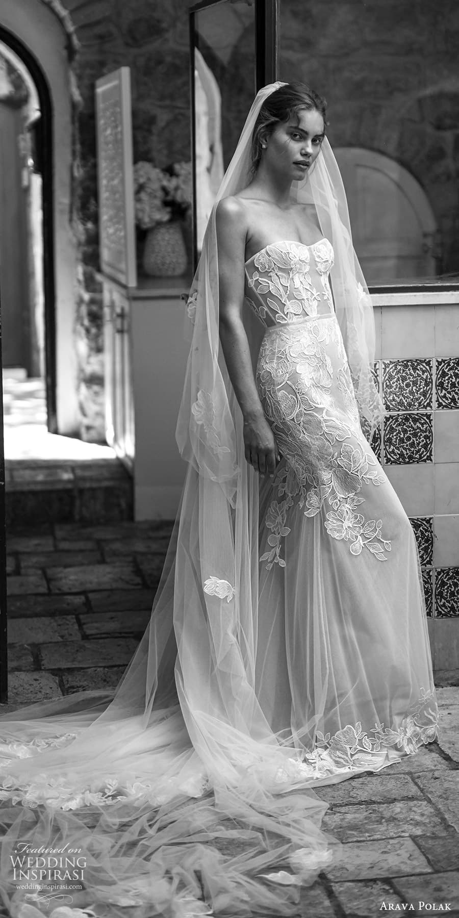 arava polak fall 2023 bridal strapless sweetheart neckline sheath wedding dress chapel train (6) lv