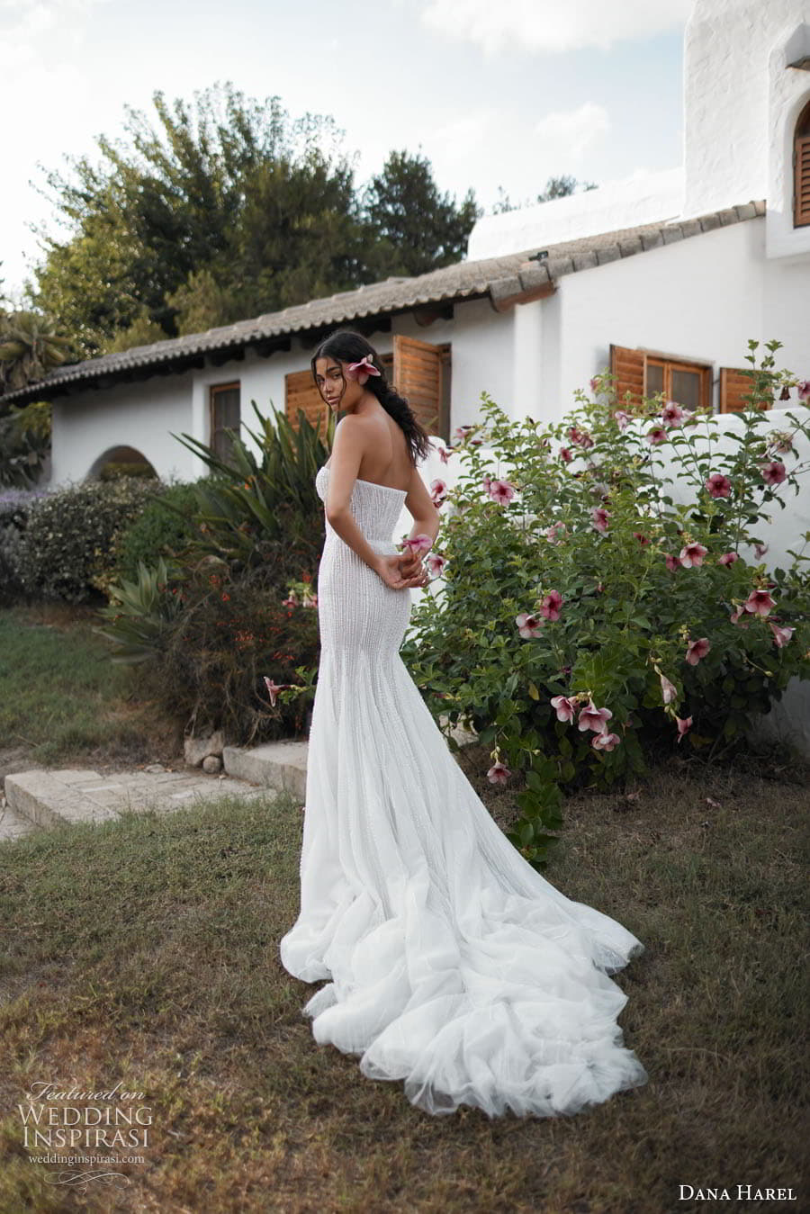 dana harel fall 2023 bridal strapless sweetheart neckline embellished bodice a line fit flare wedding dress chapel train (8) bv dana harel fall 2023 bridal strapless sweetheart neckline embellished bodice a line fit flare wedding dress chapel train (8) bv