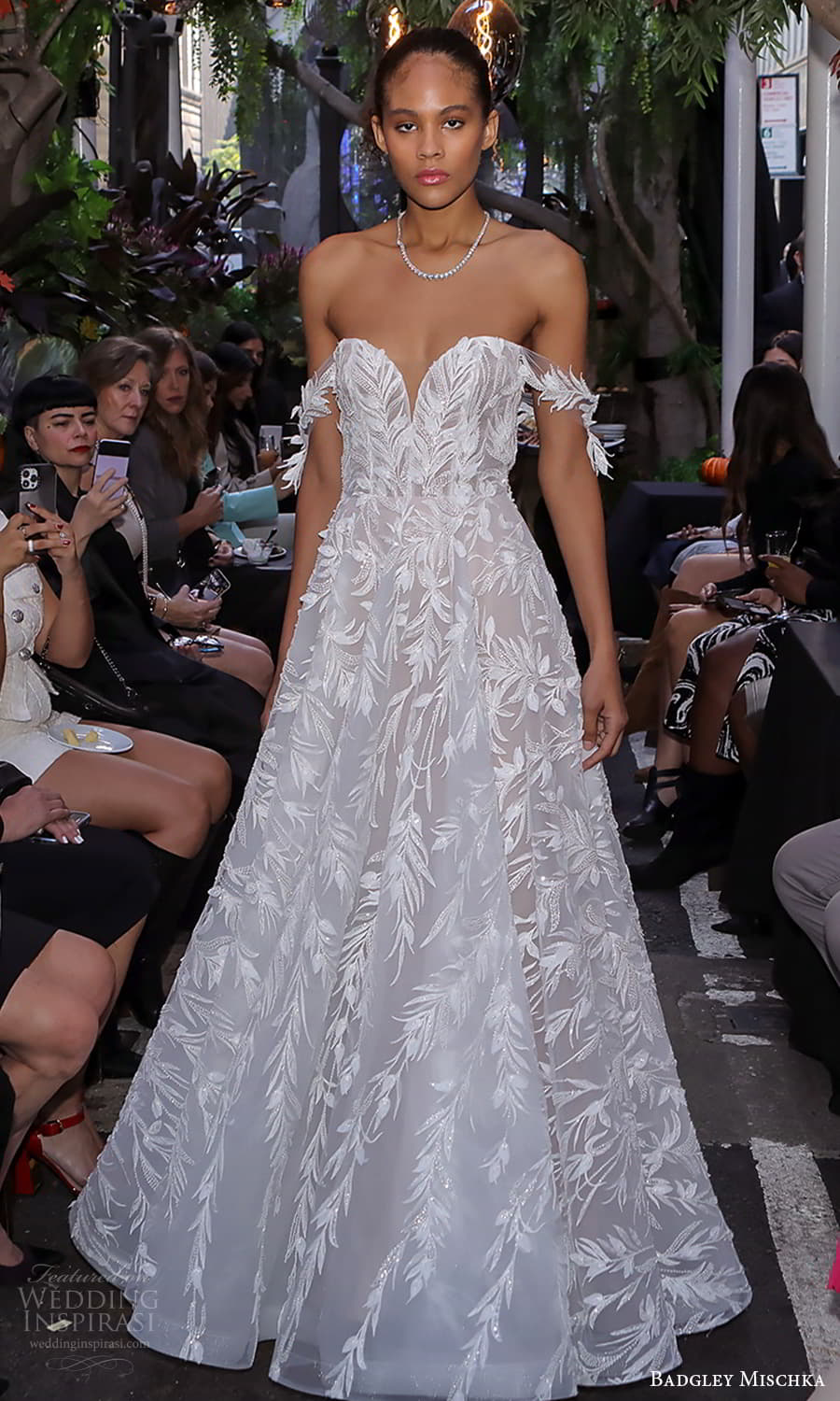 badgley mischka 2023 bridal off shoulder strap swag sleeve sweetheart neckline embellished a line ball gown wedding dress chapel train (12) mv badgley mischka 2023 bridal off shoulder strap swag sleeve sweetheart neckline embellished a line ball gown wedding dress chapel train (12) mv