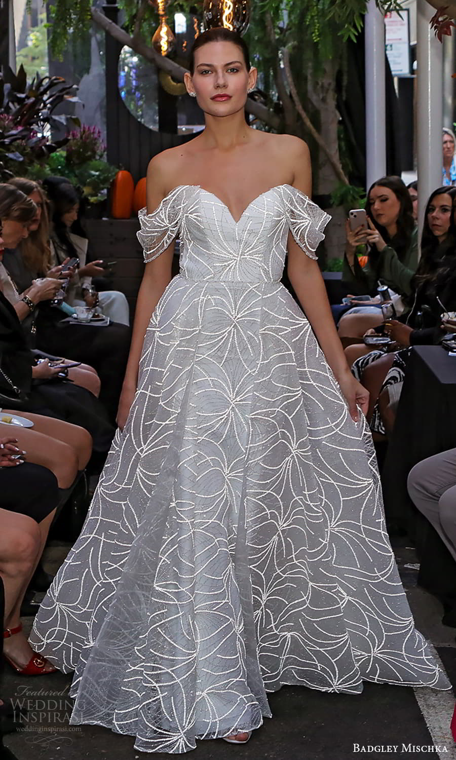 badgley mischka 2023 bridal off shoulder strap swag sleeve sweetheart neckline embellished a line ball gown wedding dress chapel train (2) mv badgley mischka 2023 bridal off shoulder strap swag sleeve sweetheart neckline embellished a line ball gown wedding dress chapel train (2) mv