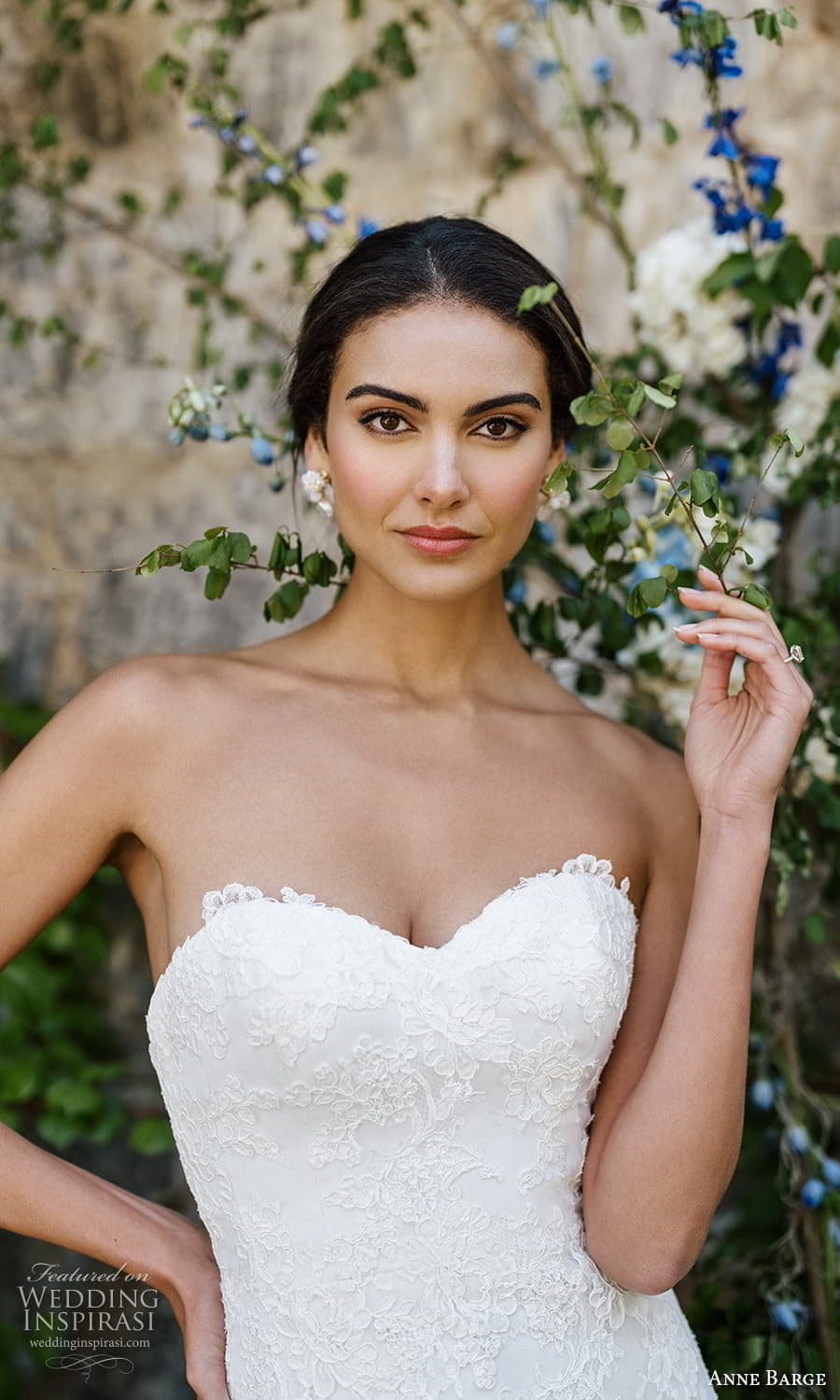 anne barge spring 2024 bridal strapless sweetheart neckline fully embellished fit flare sheath wedding dress chapel train veil (3) zv anne barge spring 2024 bridal strapless sweetheart neckline fully embellished fit flare sheath wedding dress chapel train veil (3) zv
