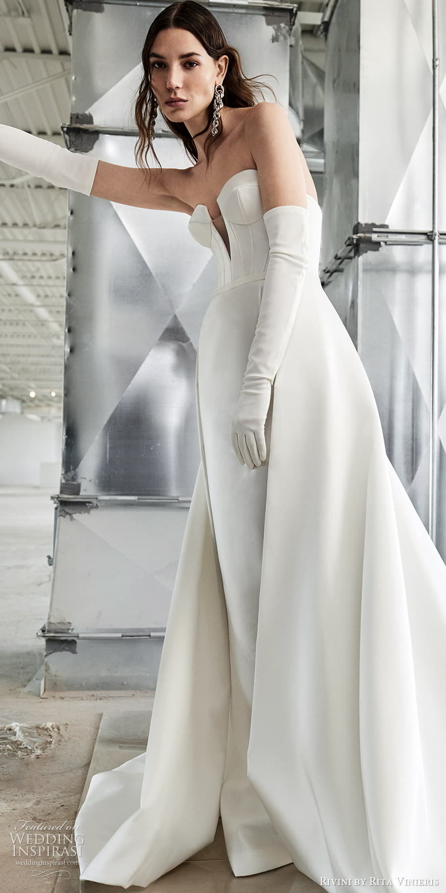 rivini rita vinieris spring 2024 bridal strapless sweetheart neckline clean minimalist sheath wedding dress a line overskirt chapel train (5) lv rivini rita vinieris spring 2024 bridal strapless sweetheart neckline clean minimalist sheath wedding dress a line overskirt chapel train (5) lv