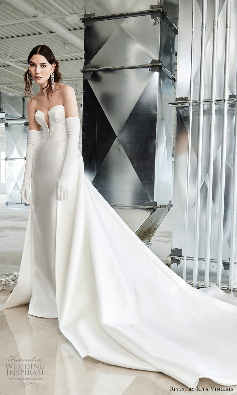 rivini rita vinieris spring 2024 bridal strapless sweetheart neckline clean minimalist sheath wedding dress a line overskirt chapel train (5) mv rivini rita vinieris spring 2024 bridal strapless sweetheart neckline clean minimalist sheath wedding dress a line overskirt chapel train (5) mv