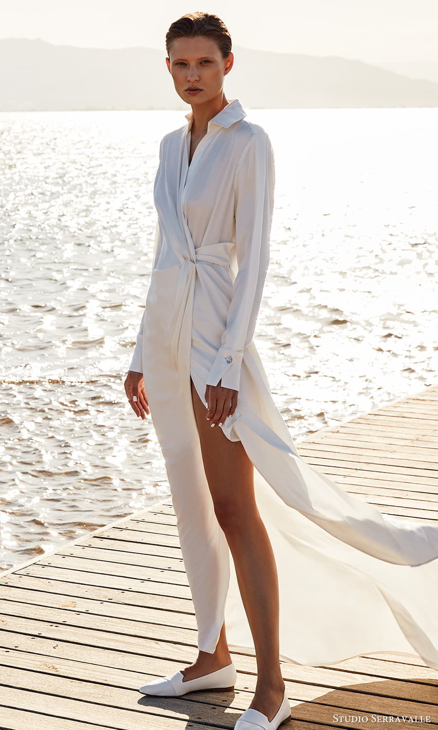 studio serravalle fall 2023 bridal collar surplice v neckline robe wrap clean minimalist wedding dress (5) mv