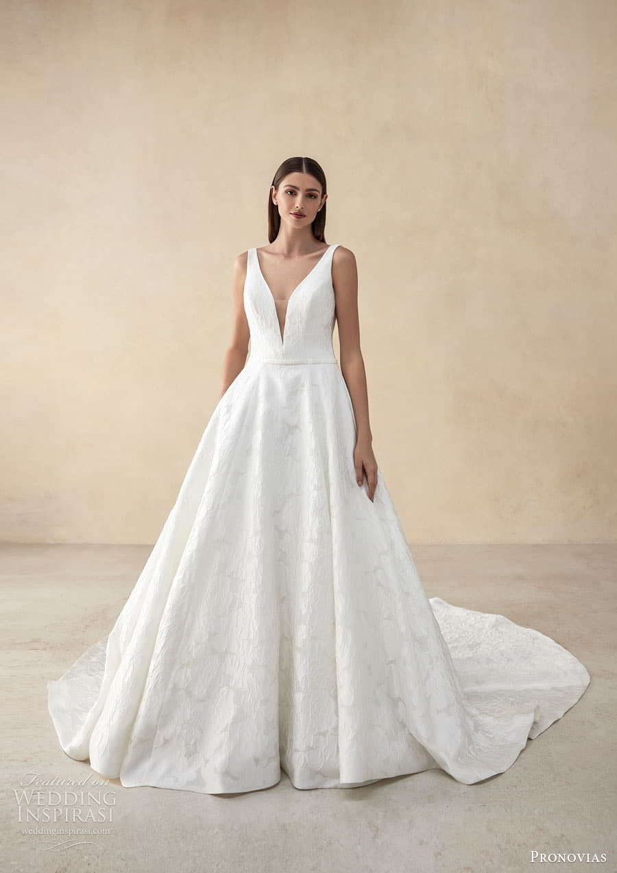 pronovias 2024 capsule bridal detacheable short puff sleeves sleeveless strap plunging v neckline textured a line ball gown wedding dress chapel train romilly b2