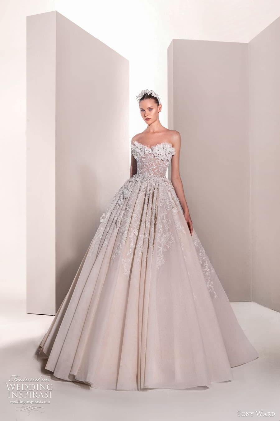 tony ward spring 2025 bridal strapless sweetheart neckline corset bodice embellished a line ball gown wedding dress chapel train blush color pansy 12 mv