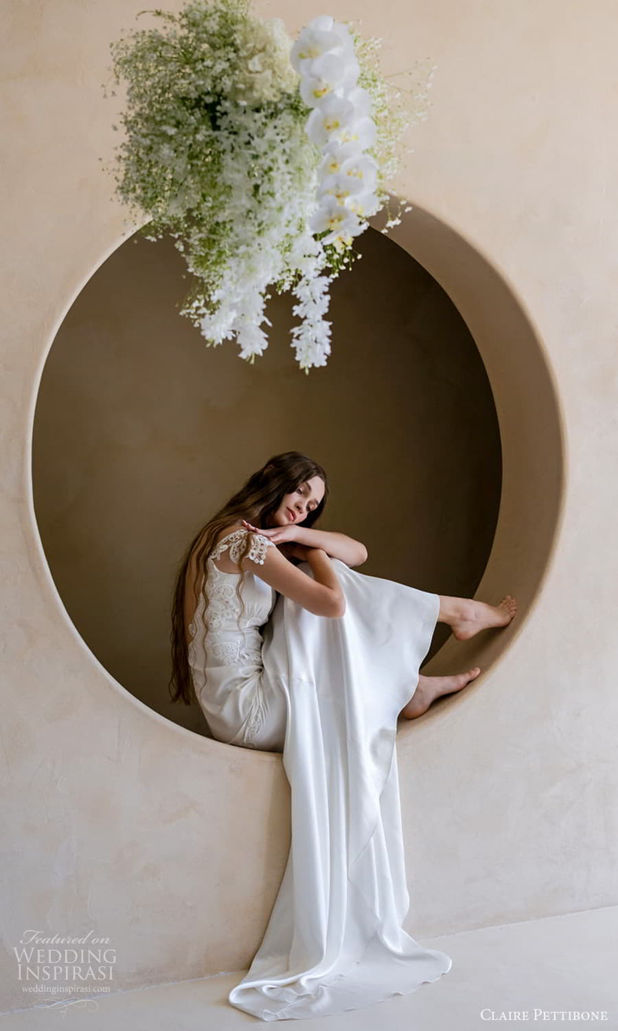 claire pettibone spring 2026 bridal cap sleeves sweetheart neckline embellished bodice clean skirt sheath wedding dress chapel train (1) sv claire pettibone spring 2026 bridal cap sleeves sweetheart neckline embellished bodice clean skirt sheath wedding dress chapel train (1) sv