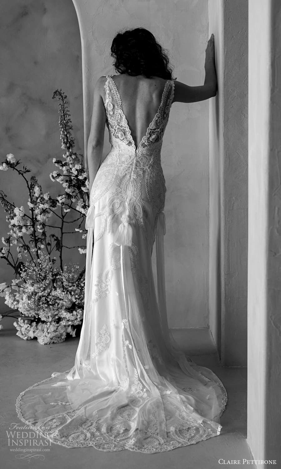 claire pettibone spring 2026 bridal sheer cap sleeves sweetheart neckline embellished lace sheath wedding dress chapel train (4) bv claire pettibone spring 2026 bridal sheer cap sleeves sweetheart neckline embellished lace sheath wedding dress chapel train (4) bv